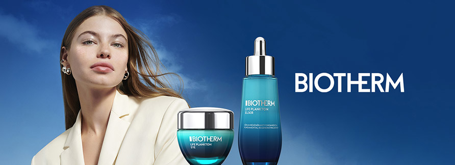 Biotherm Life PlanktonVerbesserte die Hautqualität innerhalb von acht Tagen. Geglättete Falten, Jugendlichkeit, Widerstandsfähigkeit, Prallheit, Ebenmässigkeit, Feuchtigkeit ebenso wie Elastizität sind die sowohl spürbaren als auch sichtbaren Resultate der exquisiten Pflege. Da Life Plankton regenerative Eigenschaften besitzt eignet es sich sogar, um extreme Hautstörungen- und reaktionen zu mildern und zu behandeln, indem Entzündungen gestoppt werden und die Hautbarriere wieder hergestellt wird. Für jedes Alter geeignet.