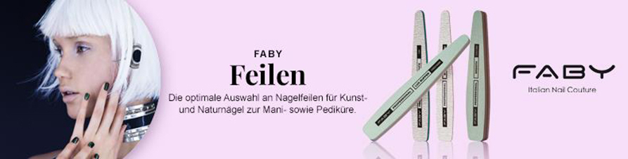 Faby FeilenFaby Feilen sorgen für perfekt gepflegte Nägel mit dem perfekten Schliff. Die Faby Nagelfeilen in verschiedenen Formen gehören zu der Grundausstattung in der Nagelpflege. Eine gute Qualität, verbunden mit einer langen Lebensdauer, sind die Eigenschaften die eine gute Feile mitbringen sollte. Mit Faby Feilen werden die Kanten des Nagels präzise geglättet und geformt. Polierfeilen beseitigen kleine Unebenheiten und bereiten den Nagel auf die weitere Nagelpflege vor. Nagelfeilen mit einer sehr feinen Körnung sind auch sehr gut zum Kürzen von empfindlichen Nägeln geeignet. Ob Natur- oder Kunstnägel, Faby Feilen sorgen für die richtige Form und den Feinschliff im Handumdrehen und führen zu einem perfekten Ergebnis. Die hochwertigen Nagel- und Polierfeilen von Faby, mit unterschiedlichen Körnungen und Fuktionen, erlauben es Ihnen die passende Feile für Ihre Nagelpflege zu finden.