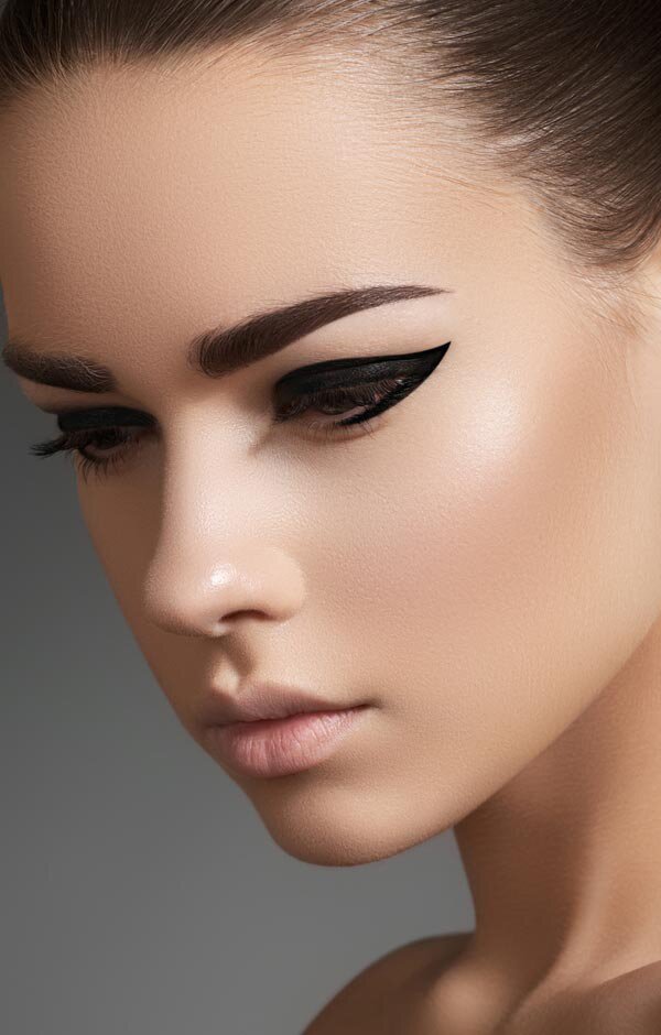 eyeliner trend 2022