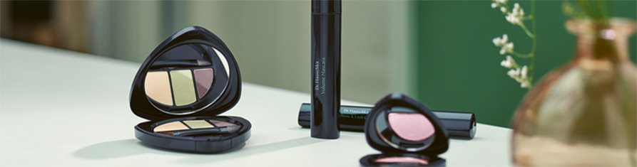 Dr. Hauschka Make-up.