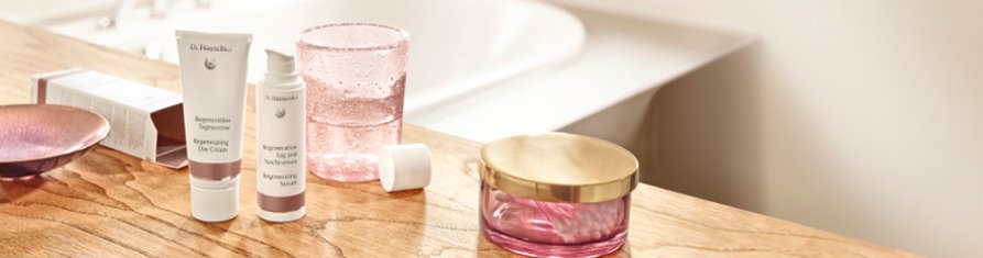 Dr. Hauschka Regenerationspflege.