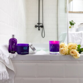 Molton Brown Relaxing Ylang-Ylang Bath & Shower Gel 300 ml