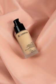 Académie Fond de Teint Soin Régénérant 30 ml 03 Canelle