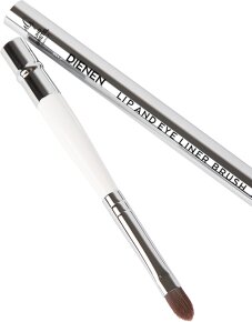 Und Gretel Dienen Lip and Eye Liner Brush