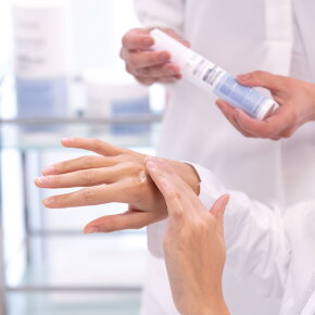 Revlon Professional Hydration Anti-Frizz Moisturizing Drops 50 ml