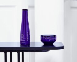 Shu Uemura Yubi Blonde Anti-Gelbstich Purple Shampoo 300 ml