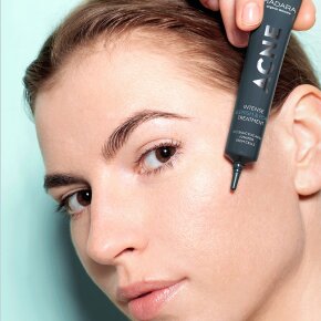 MÁDARA Organic Skincare ACNE Intense Blemish & Pore Treatment 20 ml