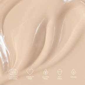 MÁDARA Organic Skincare Skin Equal Soft Glow Foundation SPF15 10 Porcelain 30 ml