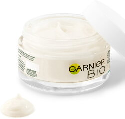 Garnier Bio Straffender Lavendel Aufpolsternde Tagespflege Gesichtscreme 50ml