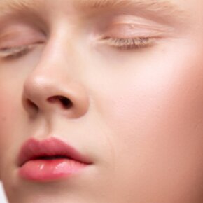 BE+RADIANCE Cucumber Water Matifying Foundation 30 ml N°04