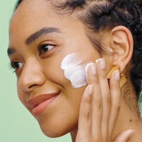 Shiseido WASO Shikulime Color Control Oil-Free Moisturizer 50 ml