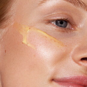 MÁDARA Organic Skincare Vitamin C Intense Glow Konzentrat 30 ml