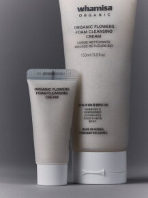 WHAMISA Organic Flowers Foam Cleansing Cream 150 ml