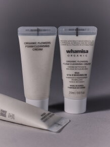 WHAMISA Organic Flowers Foam Cleansing Cream 150 ml