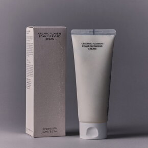 WHAMISA Organic Flowers Foam Cleansing Cream 150 ml
