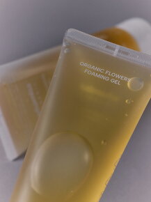 WHAMISA Organic Flowers Foaming Gel 150 ml