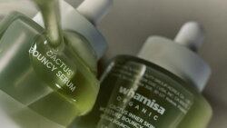 WHAMISA Cactus Bouncy Serum 52 ml