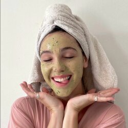 TEAOLOGY Golden Matcha Firming Glowing Mask 100 ml