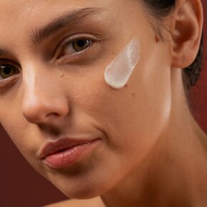 MÁDARA Derma Collagen Night Source Nachtcreme 70 ml