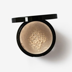 Biotulin Hydrolon Natural Skin Transparency Revealing Powder-to-Cream 20 g