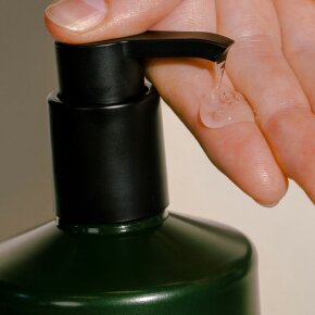 MÁDARA Wild Woods Moisture Wash 500 ml