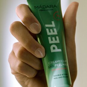 MÁDARA Peel Creamy Clay AHA Peeling Mask 60 ml