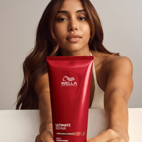 Wella Professional Ultimate Repair tiefenwirksamer Conditioner 200 ml