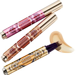 By Terry Brightening CC Luminizer 1. Universal Glow 7 ml