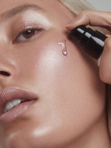 Und Gretel Vlitter Natural Face & Body Glow Cool Moon 01 30 ml