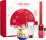 Shiseido Vital Perfection Holiday Kit = U&F Cream 50 ml + D.Prep.Cleanser 15 ml + D.Prep.Softener 30 ml + UPI Concentrate 10 ml + Ginza EdP 0,8 ml 5 Artikel im Set Shiseido Vital Perfection Holiday Kit = U&F Cream 50 ml + D.Prep.Cleanser 15 ml + D.Prep.Softener 30 ml + UPI Concentrate 10 ml + Ginza EdP 0,8 ml 5 Artikel im Set