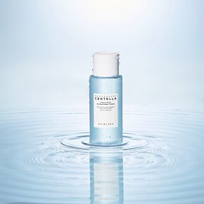 SKIN1004 Centella Hyalu-Cica Brightening Toner 210 ml