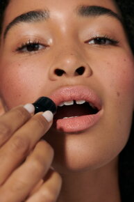 Dr. Hauschka Lip to Cheek 01 apricot 6,1 g