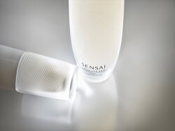 SENSAI Absolut Silk Micro Essence-in-Lotion 125 ml