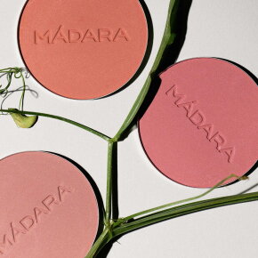 MÁDARA Magnetic Blush Mineral Cheek Blusher 6 g #1 Fierce Flame