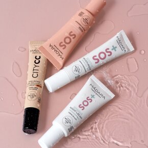 Mádara SOS Care 4-Step Skin-Soothing Routine Set: LIGHT