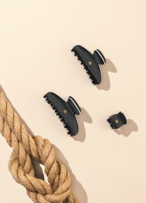 Balmain Hair Couture Cellulose Acetate Pince a Cheveux Extra Small Black/White