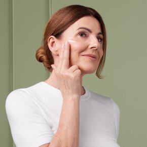 ANNEMARIE BÖRLIND NATUROYALE Lifting Serum 50 ml