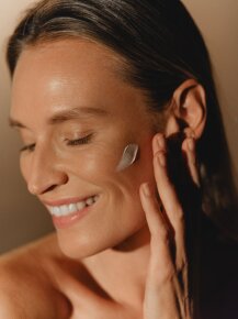 Sisley Paris Sunleya Soin Solaire Anti Age - SPF 50+ 50 ml