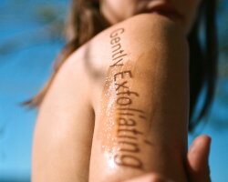 L:A Bruket No. 326 Exfoliating Body Serum 120 ml