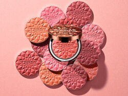 By Terry Tea to Tan Blush Powder 4. Coral Crush 7 g