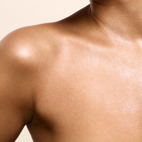 Valentino Donna Born in Roma Perfumed Body Shimmer 125 ml