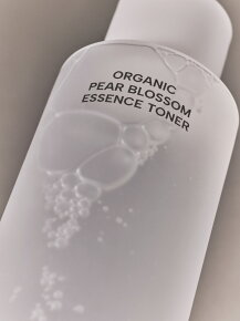 WHAMISA Organic Pear Blossom Essence Toner 160 ml