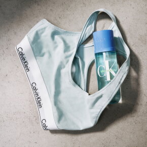 Aktion - Calvin Klein CK Hair and Body Perfume Mist Silky Coconut 236 ml