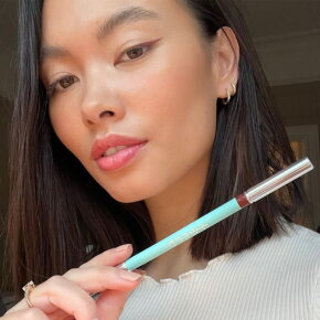 SWEED Satin Eyeliner 1,2 g Margaux Bordeaux