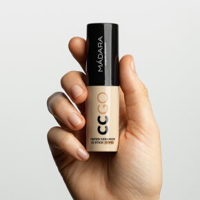 M&aacute;dara CC GO Tinted Ceramide CC Stick mit SPF30 13 g 20 Ivory