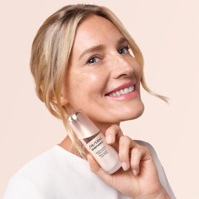 Shiseido Benefiance Wrinkle Smoothing Contour Serum 30 ml