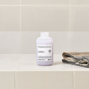 Davines LOVE SMOOTHING Shampoo 250 ml