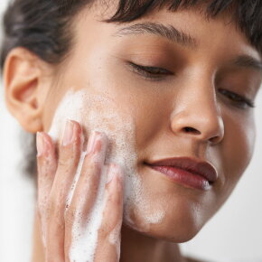 ANNEMARIE BÖRLIND AQUANATURE Reinigungsmousse 150 ml