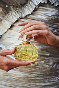 Houbigant Quelques Fleurs Extrait (Parfum Flakon) 100 ml