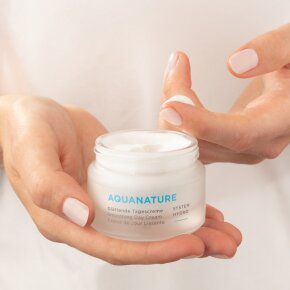 ANNEMARIE BÖRLIND AQUANATURE Glättende Tagescreme 50 ml
